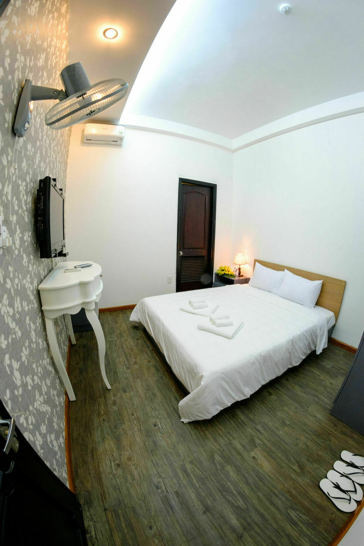 Danang Center Hotel מראה חיצוני תמונה